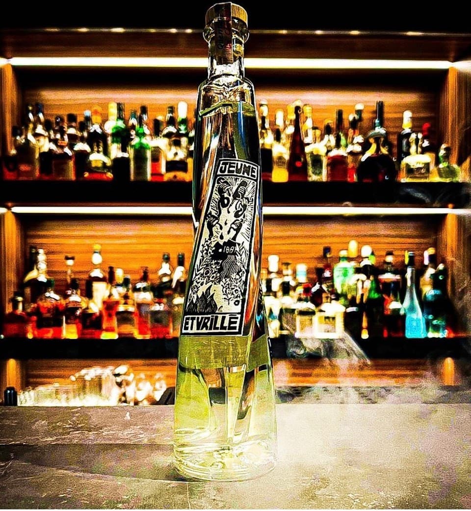 渋谷シーシャバー Bar & Shisha Vedge 2