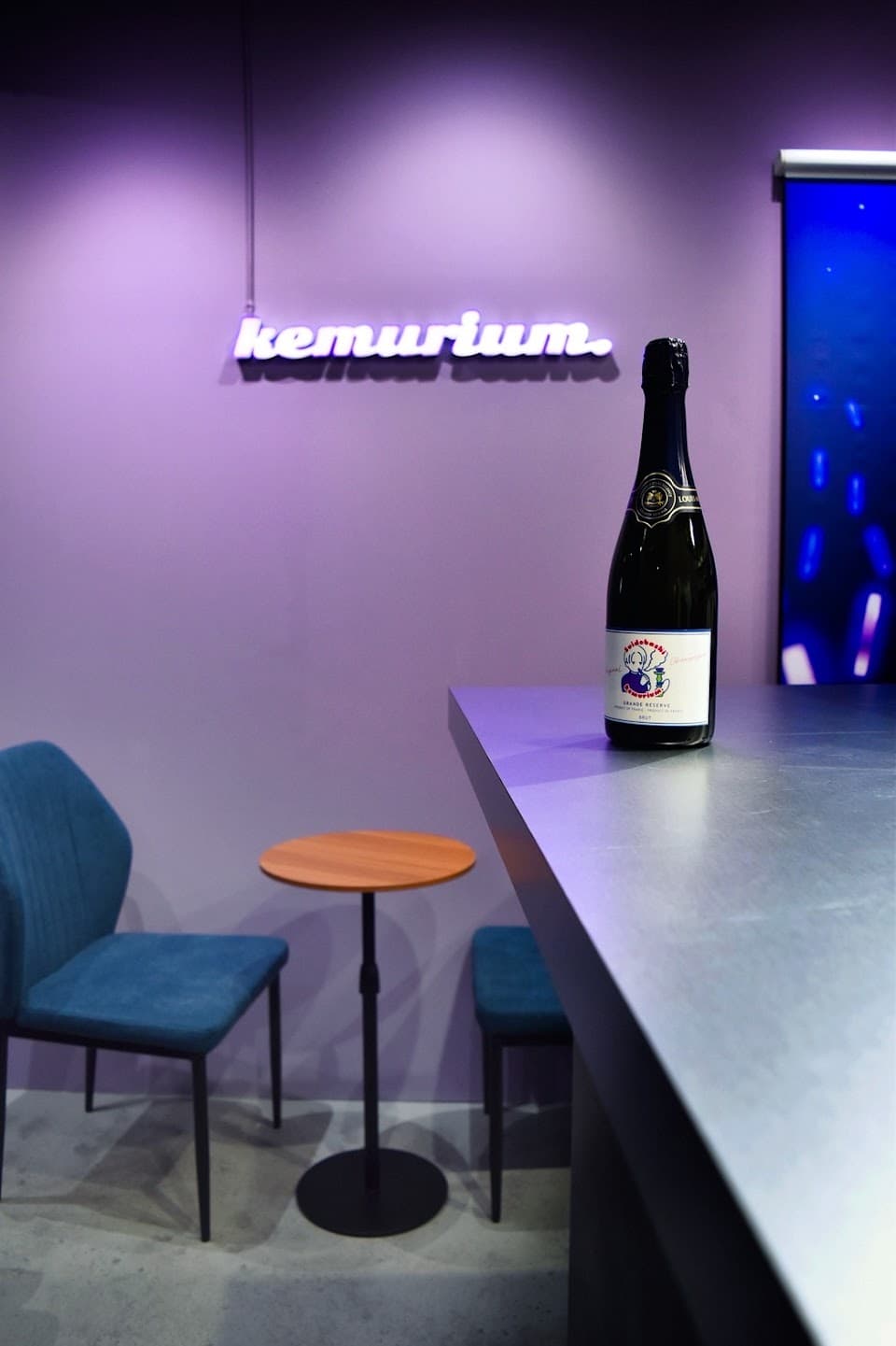 Shisha Cafe & Bar kemurium【シーシャカフェ&バー ケムリウム】水道橋
