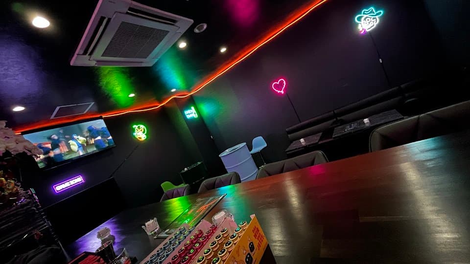 BAR HARUHARU-ハルハル-