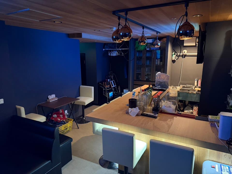 ROOM by Insup - shisha bar /シーシャバー すすきの susukino