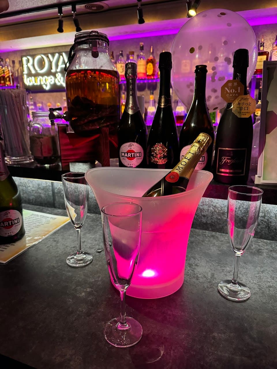 Royal Lounge & Bar ローヤル ラウンジ & バー 2
