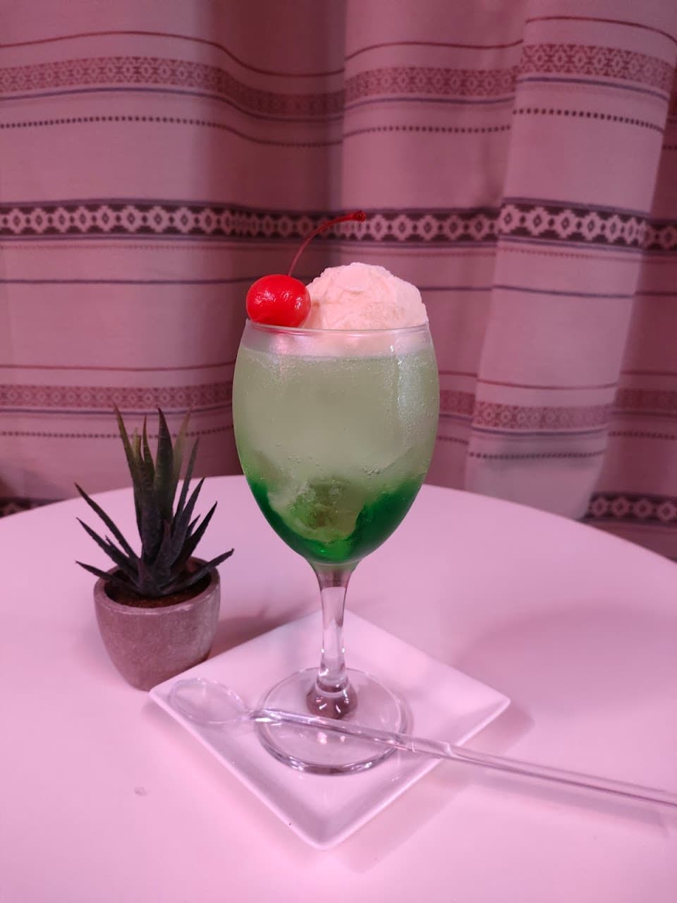 JAVIE Shisha Cafe & Bar 2
