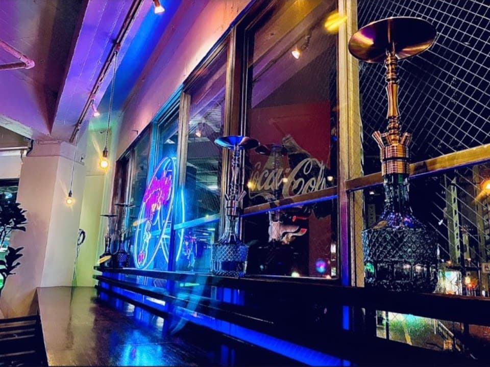 night cafe & shisha lounge moc TENMONKAN(鹿児島 天文館 夜カフェ シーシャ 深夜カフェ)