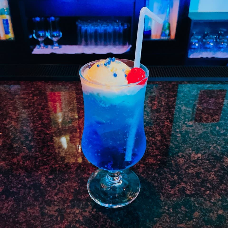 十三 SHISHA BAR 海煙(くらげ) 2