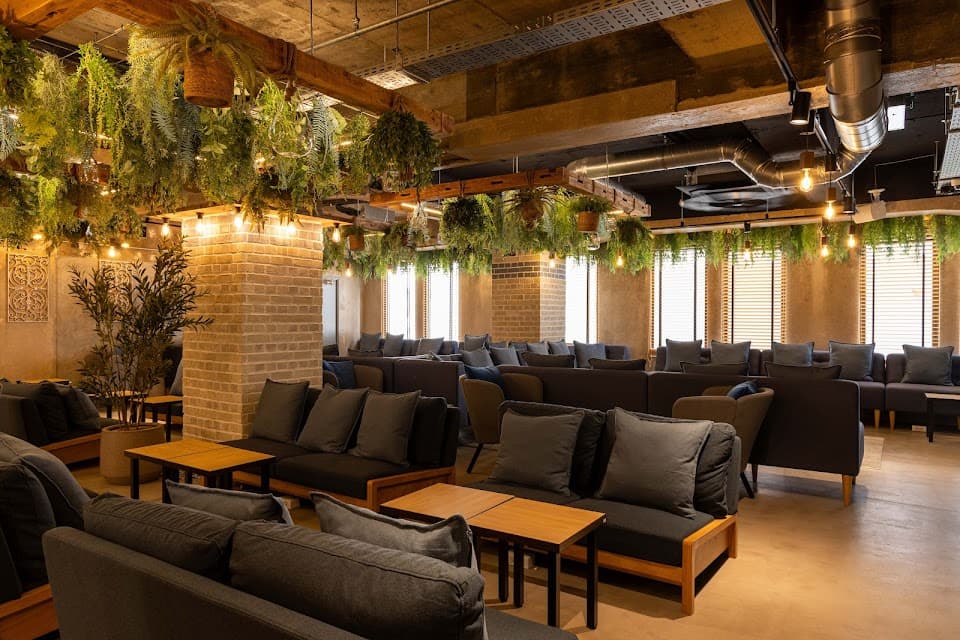 シーシャ カフェ&バー C.STAND(シースタンド)吉祥寺店 3