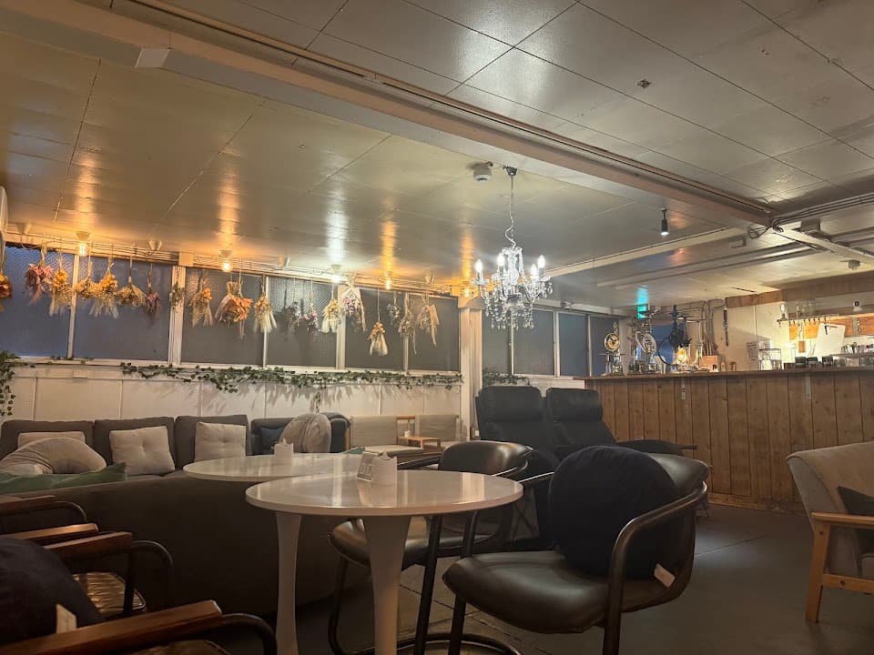 しーしゃけむり。梅田店。