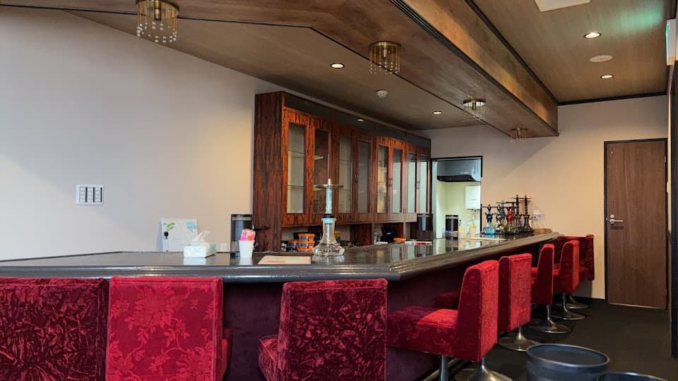 シーシャカフェ プラーナ徳川 白壁
