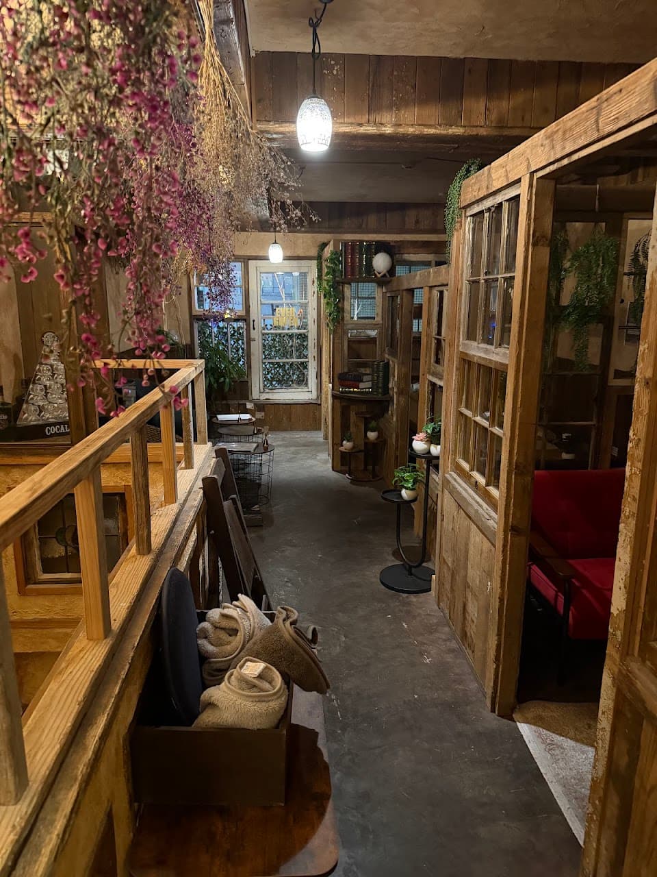 夜Cafe&シーシャBar Suien(夜カフェ&&シーシャバースイエン)